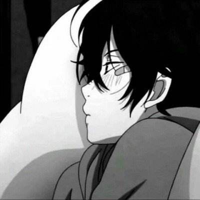 邱泽母亲节送许玮甯两束花